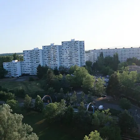 L'explorateur, Proche Axe Autoroute, 3chambres A Coucher Apartamento